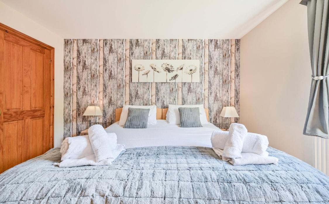 3 Bed Lodge With Ev Point Truro Zewnętrze zdjęcie